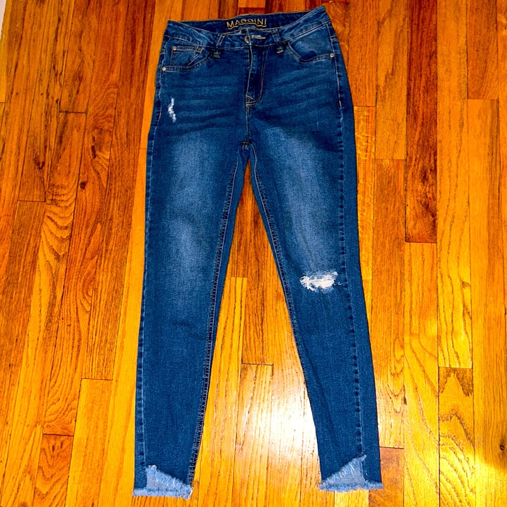 MASSINI DISTRESSED WOMEN JEANS
